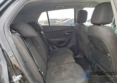 2021 Chevrolet Trax Ls z USA, uszkodzony, nr VIN KL7CJKSB6MB313632